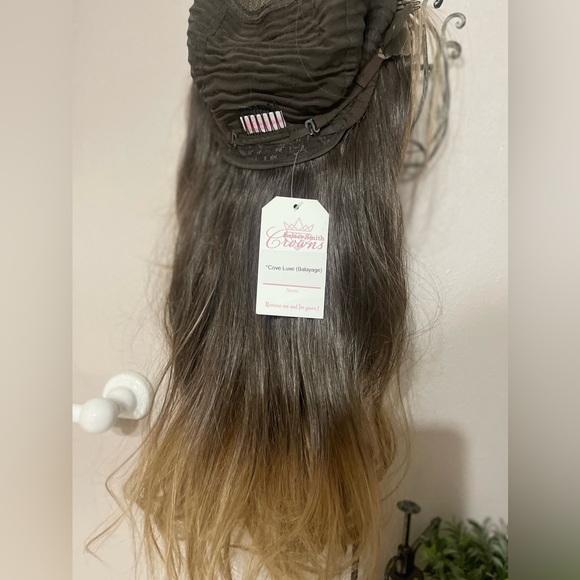 Chelsey Smith Cosmetics, CSC wigs, Cove Lux Bayalage - Picture 5 of 12